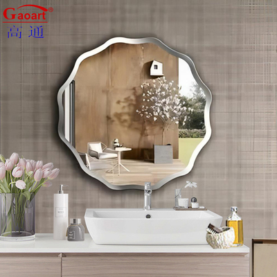 Op maat gemaakte grootte Glazen hal vollengte schoonheidssalon Badkamer Make-up Meubelen Badhuis Decor Met licht
