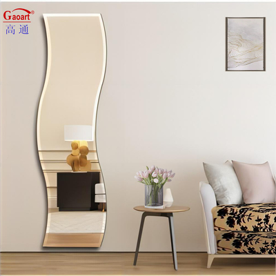 Veelzijdige beveled wand hangende spiegel voor alledaagse in huis decoratie en badkamer scheeren