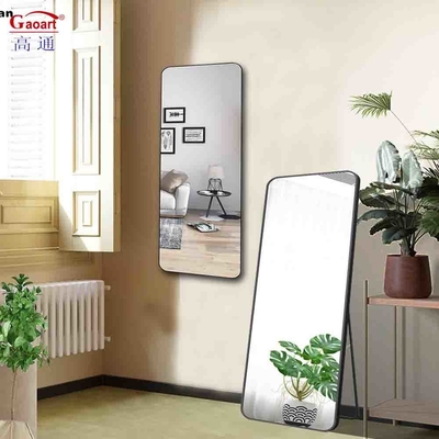 Op maat gemaakte grootte Beveled Glass Full Length Bath Shaving Metal Mirror voor thuis badkamer