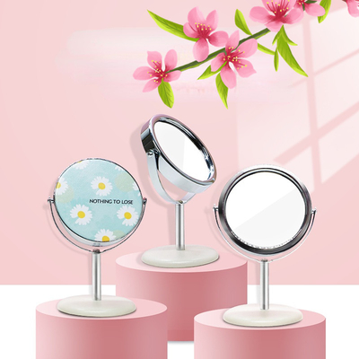 Compacte stand-top make-up tafel met mode design stijl en cosmetische spiegel