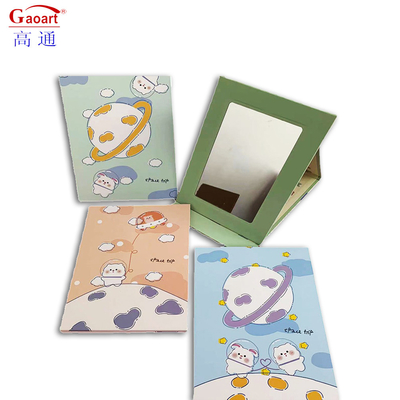 Gecoat papier en glazen spiegel De ideale combinatie voor een schattige opvouwbare make-up spiegel