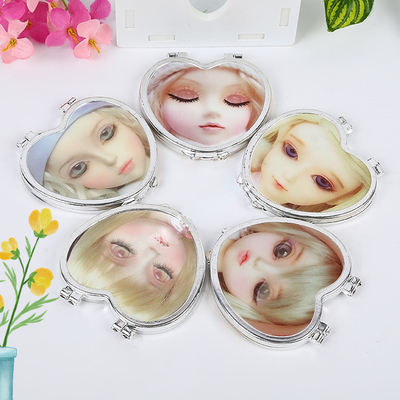 Compacte kleine hartvormige mini make-up spiegels met logo aangepast en draagbaar