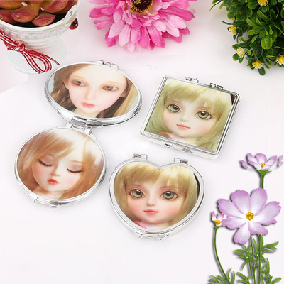 Compacte kleine hartvormige mini make-up spiegels met logo aangepast en draagbaar