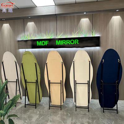 Grote decoratieve wandmontage Volle spiegel voor hotel/thuis/salon/winkel/spa High Grade Luxury