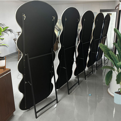Op maat gemaakte hoge kwaliteit grote glazen spiegels voor gym en salon Decoratieve wandversiering