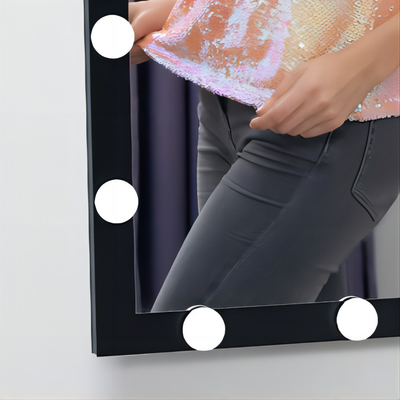 Ervaar de Ultieme Vanity Makeover met Hollywood Mirror