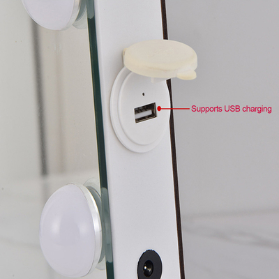 Hollywood Mirror De essentiële verlichtingsoplossing voor uw make-upstation
