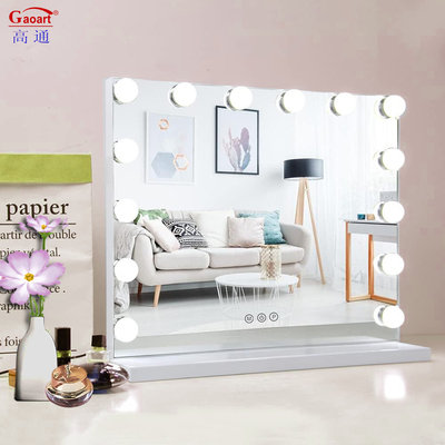 Verlicht je ijdelheid met Hollywood Mirror De perfecte verlichtingsoplossing