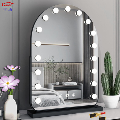 Krijg de perfecte verlichting voor je schoonheidsroutine met Hollywood Mirror