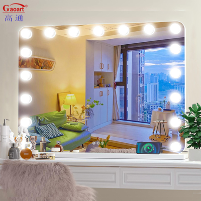 Verlicht je schoonheid met Hollywood Mirror De perfecte ijdelheidsaccessoire