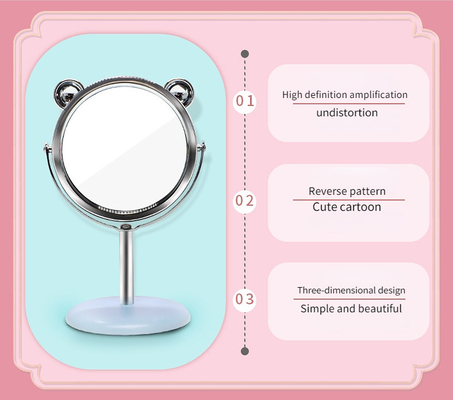 Professionele make-up spiegel met Hollywood-stijl verlichting voor glamoureuze looks
