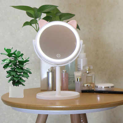Krijg de perfecte verlichting voor je make-up met onze geavanceerde make-up spiegel