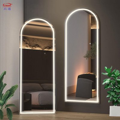 Verbeter uw badkamer met onze hoogwaardige LED badkamerspiegel