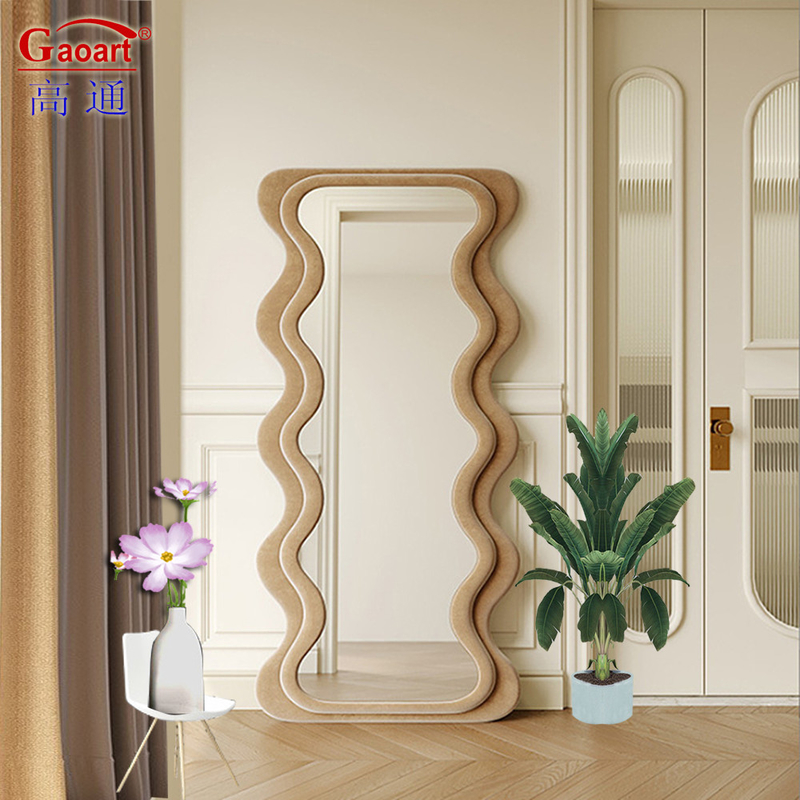 Op maat gemaakte hoge kwaliteit grote glazen spiegels voor gym en salon Decoratieve wandversiering