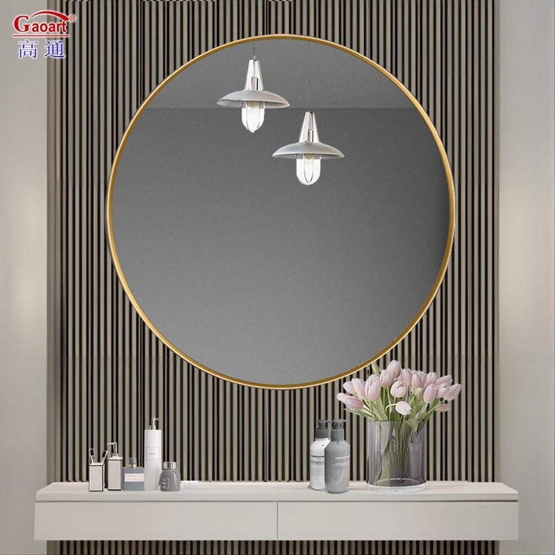 Persoonlijke grootte Rectangular Style Zilveren glazen wandspiegel voor moderne slaapkamer decor